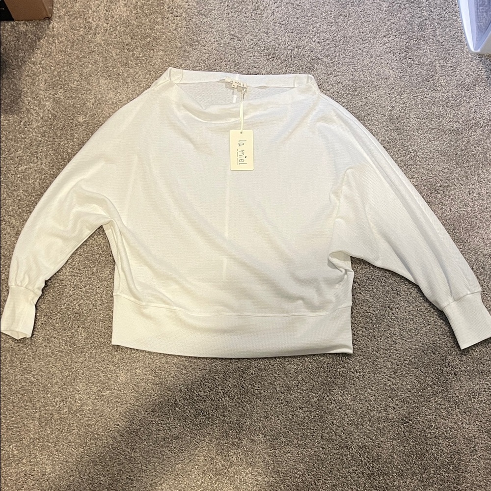 La Miel White Sweater Pullover